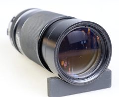 D0877 02 OBIETTIVO TAMRON ZOOM 80/210 3,8-4 + ANELLO OLYMPUS OM