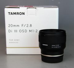 D1273 01 OBIETTIVO TAMRON X SONY E AF 20:2,8 D III OSD