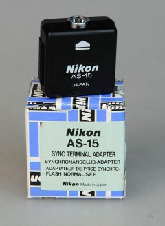D2073 01 NIKON AS-15 TERMINALE ADATTATORE X SINCRO FLASH