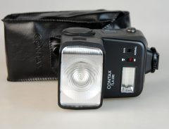 D2317 01 FLASH CONTAX TLA 280