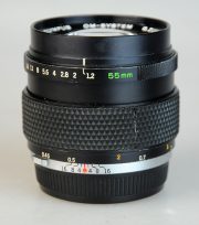 OBIETTIVO G. ZUIKO AUTO-S OLYMPUS OM 55:1,2