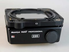D2450 01 MAGAZZINO 220 MAMIYA RZ67 PROFESSIONAL