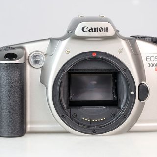 D2636 01 CANON EOS 3000 BODY