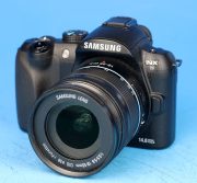 SAMSUNG NX-11 + OBIETTIVO SAMSUNG 18/55:3,5-5,6 OIS