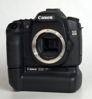 CANON 40D + BATTERY PACK BG-E2