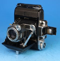 D4583 02 ZEISS SUPER IKONTA 531 OBIETTIVO ZEISS OPTON 75:3,5 T FOLDING 6X4,5