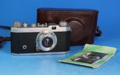D4991 01 FOTOCAMERA AFOM WEGA I + OBIETTIVO ANASTIGMAT TRIZAR 50:3,5 MADE ITALY