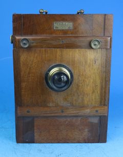 D5229 01 FOTOCAMERA LEGNO 13X18 "PIAZZO COSTRUZIONI TORINO" MADE ITALY OBIETTIVO OTTONE RODENSTOCK RECTI-APLANAT F:8 FOCALE 14CM