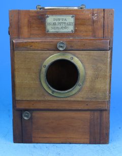 D5231 01 FOTOCAMERA LEGNO 13X18 OSCAR PETTAZZI ( NO OTTICA FLANGIA DIAMETRO 6 CM) MADE ITALY