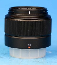 D6066 01 OBIETTIVO FUJIFILM XC 35:2