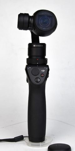 D6196 02 DJI OSMO ZENMUSE X3 + plus jimbal stabibilizzatore 3 assi + custodia Nanuk 910 + cavalletto estendibile +porta cellulare +asta selfie +braccio snodabile +2 microfoni