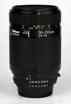 D6743 01 OBIETTIVO NIKKOR AF 70-210:4-5,6