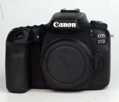 D7025 01 CANON EOS 90D