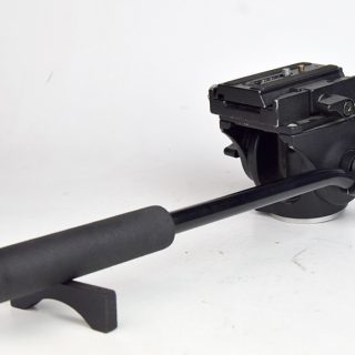 D7134 01 TESTA MANFROTTO VIDEO 561B