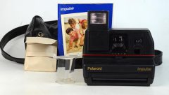 D7204 01 POLAROID IMPULSE USA PELLICOLA 600 + BORSA POLAROID +PRISMA