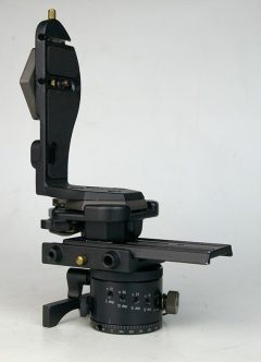 D7252 01 TESTA MANFROTTO MH057A5 VIRTUALE 3D