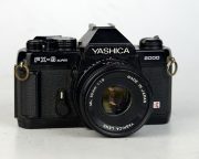 YASHICA FX-3 SUPER 2000 + OBIETTIVO YASHICA ML 50:1,9