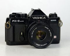 D7365 01 YASHICA FX-3 SUPER 2000 + OBIETTIVO YASHICA ML 50:1,9