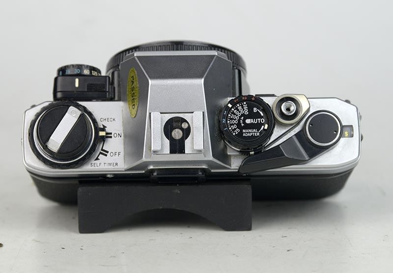 OLYMPUS OM10 BODY 3 D7407 03