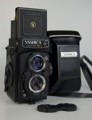 YASHICA MAT 124 G
