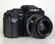 MINOLTA 9000 AF + OBIETTIVO MINOLTA AF ZOOM 35-70:4