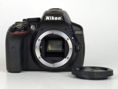 D7560 01 NIKON D5300 BODY ( SCATTI 42400)
