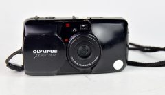 D7684 01 OLYMPUS MJU ZOOM 35/70 PUNTA E SCATTA