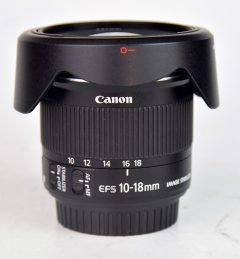 D7686 01 OBIETTIVO CANON EF-S 10/18:4,5-5,6 IS STM