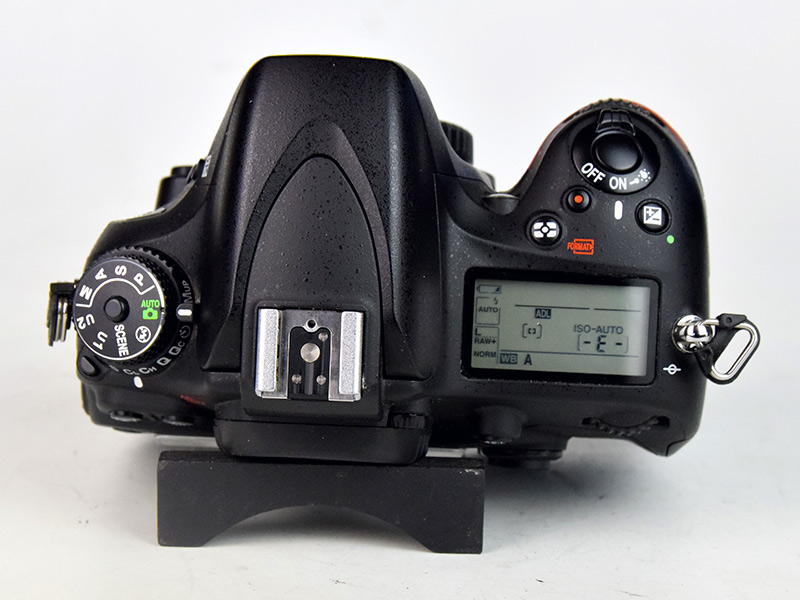 NIKON D610 3 D7725 03