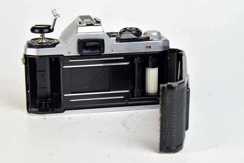 PENTAX ME SUPER + OBIETTIVO PENTAX SMC PENTAX -M 50:1,7 2 D7813 02