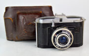 FERRANIA IBIS 34 3X4 CM USA FILM 127 OB. ACROMATICO 58:7,7 "1958"