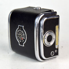 D7877 02 MAGAZZINO HASSELBLAD 12