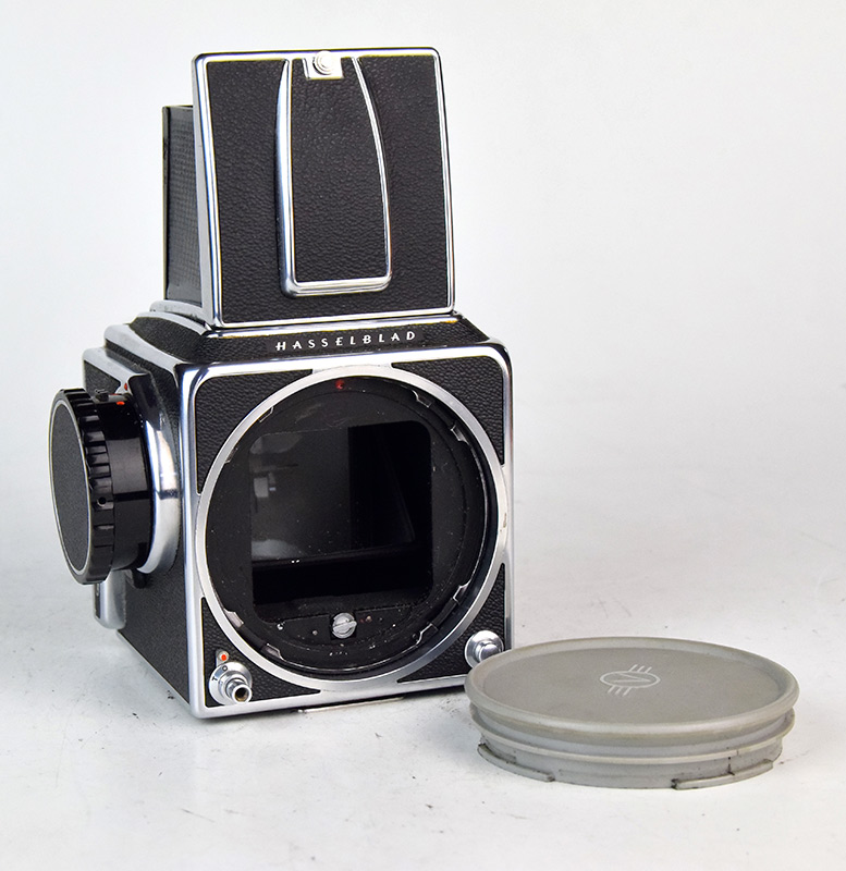 HASSELBLAD 500 CM BODY POZZETTO 1 D7885 01
