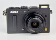 NIKON COOLPIX A APS-C COMPATTA OB. NIKON 18,5:2,8 ( EQUIVALENTE 28 MM:2,8 )