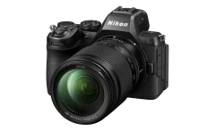 Nikon Z5II NIkkor 24 200 card 1 NIKON Z5II + 24/200:4-6,3 VR
