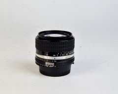 d7731 01 OBIETTIVO NIKON AIS 24:2,8