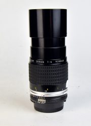 OBIETTIVO NIKKOR 200:4 AIS