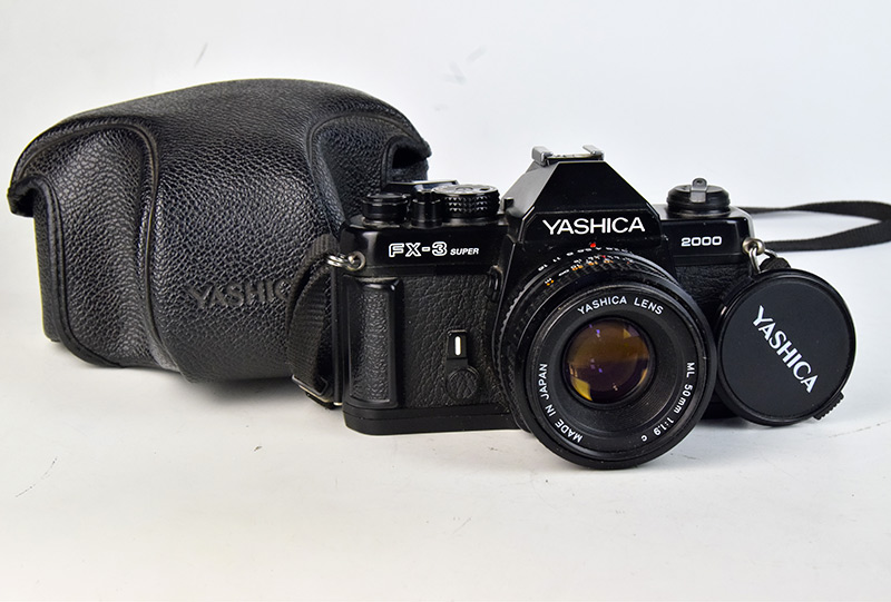 YASCHICA FX3 SUPER + OBIETTIVO 50:1,9 C 1 d7789 01