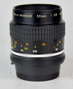 d7892 01 OBIETTIVO NIKON 55:2,8 MICRO NIKKOR AIS