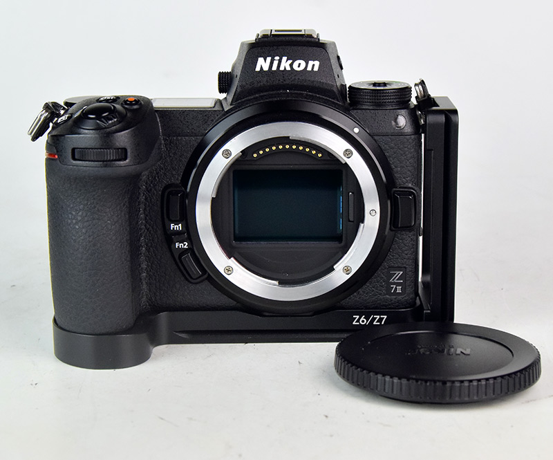 NIKON Z7II BODY + CAGE SMALLRIG 1 d7901 01