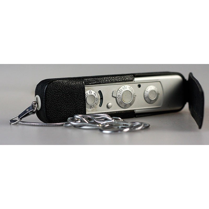 Minox C 8X11 custodia catenella 1 Minox C 8X11 custodia catenella