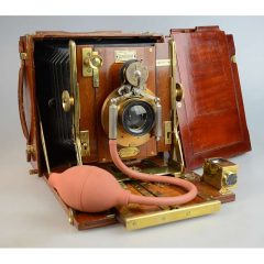 SANDERSON TROPICAL CAMERA 1/2 PLACCA + OBIETTIVO ZEISS ANASTIGMAT SERIE IIA + 1 CHASSIS SANDERSON TROPICAL CAMERA 1/2 PLACCA + OBIETTIVO ZEISS ANASTIGMAT SERIE IIA + 1 CHASSIS